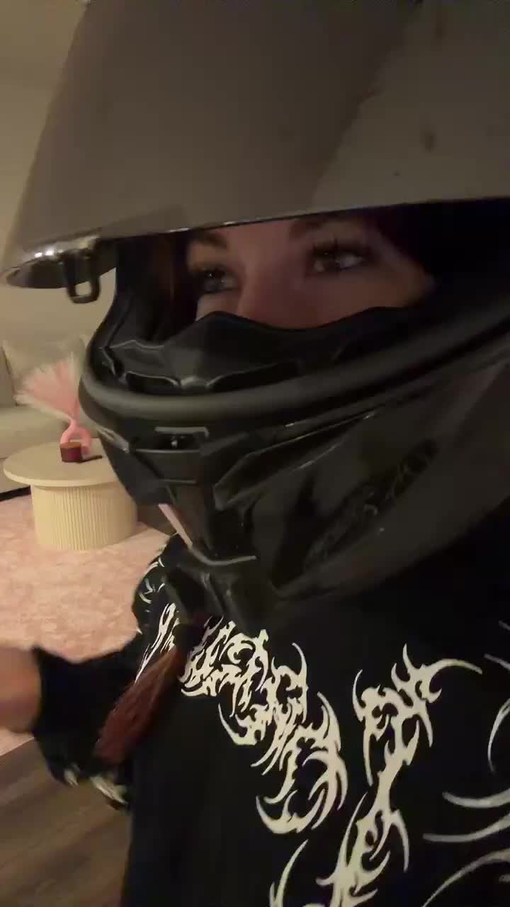 @WelshBikeModel🏴
