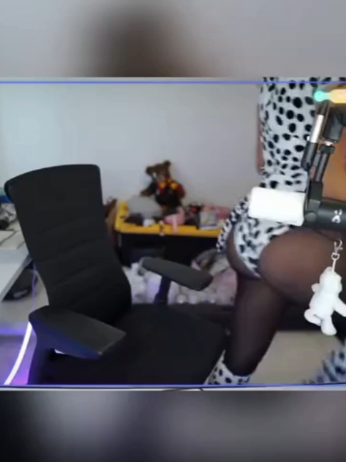 @Arii