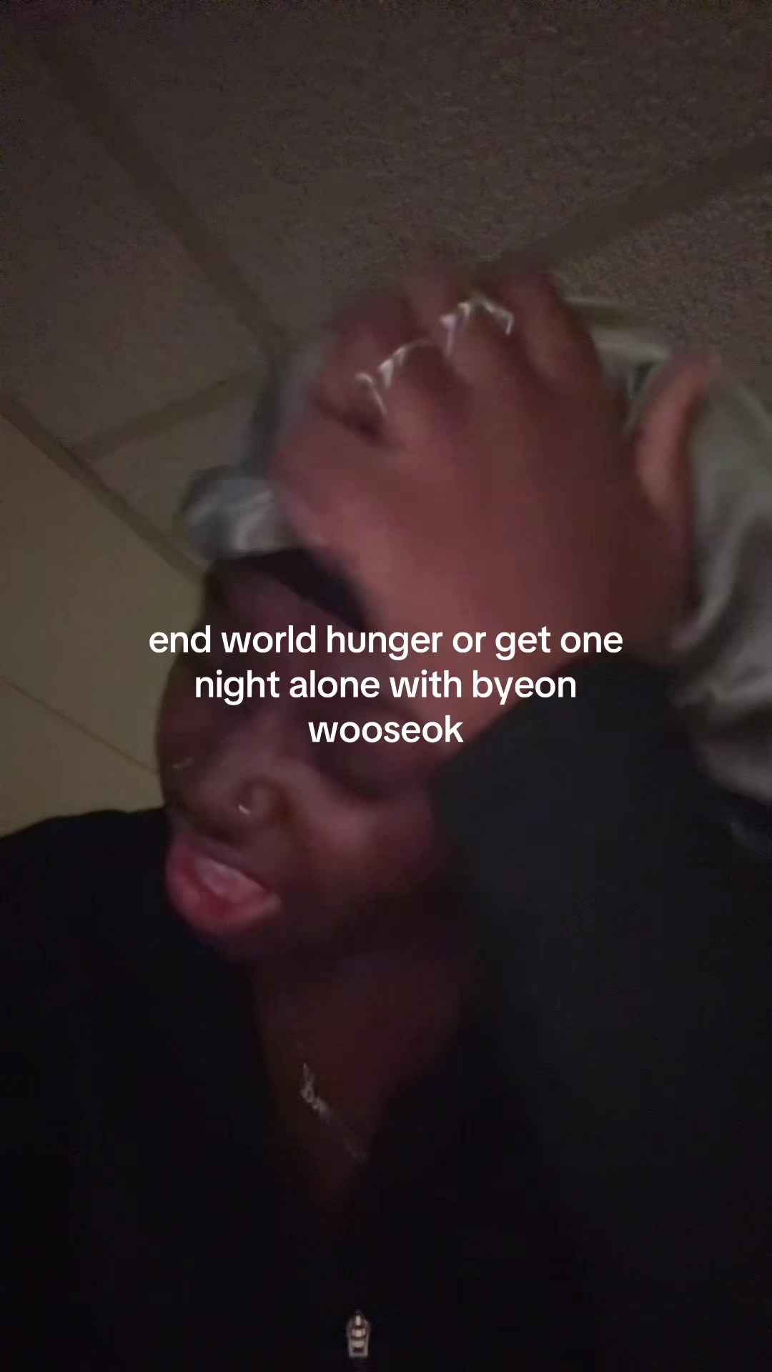 @julie⋆˙⟡
