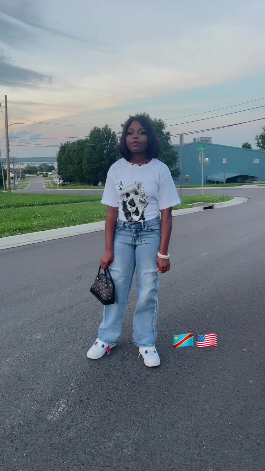@Louise🇨🇩🇺🇸