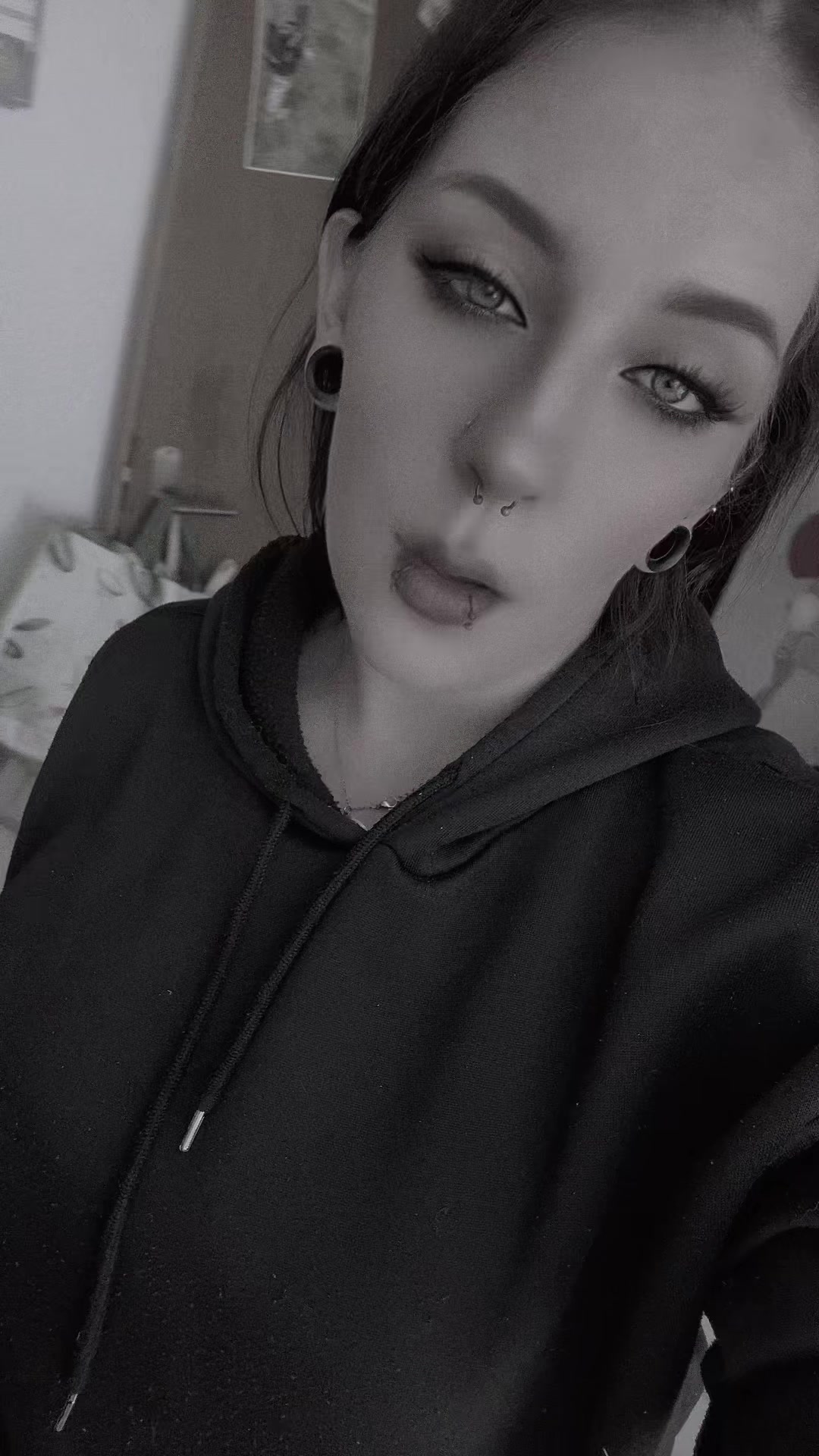 @rania_hng