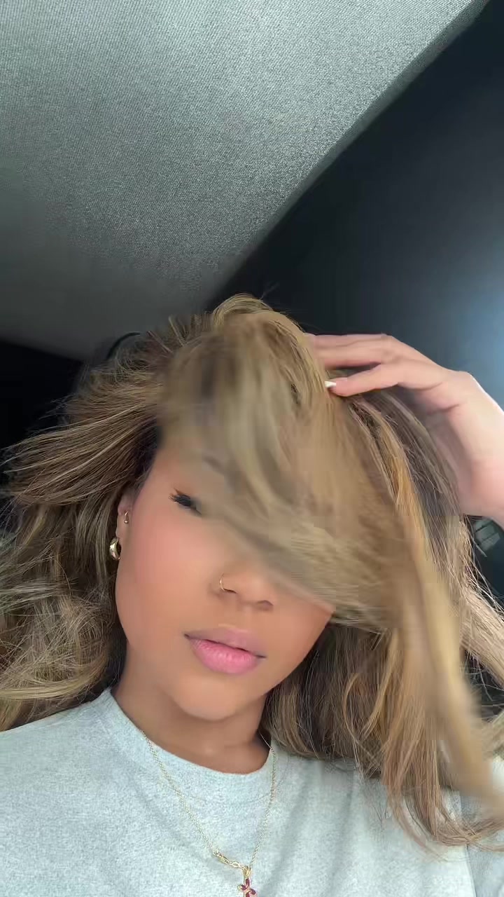 @Nené