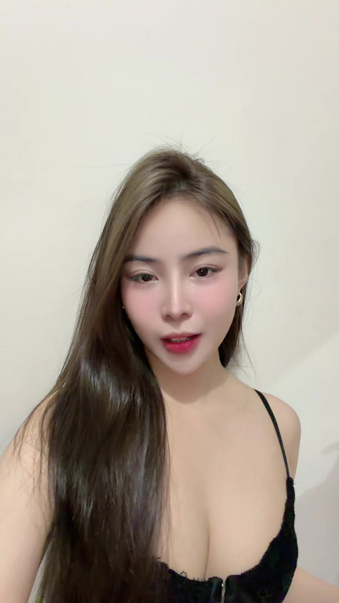 @nikkie_sy