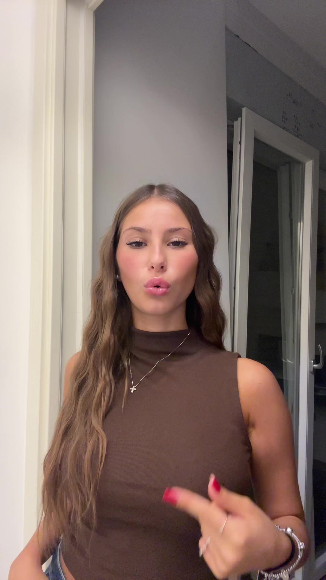 @AV