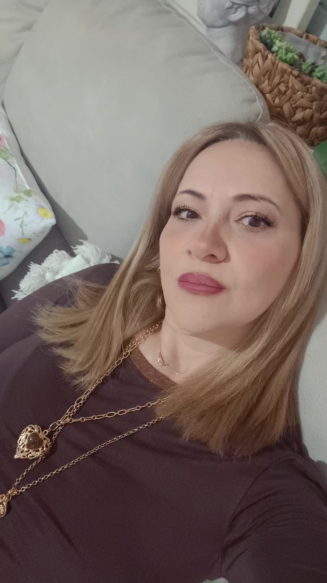 @Ledy