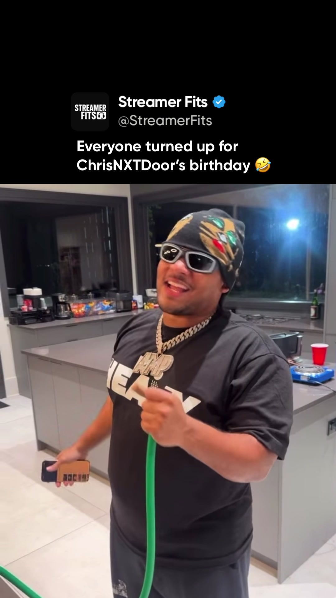 @Streamer Fits