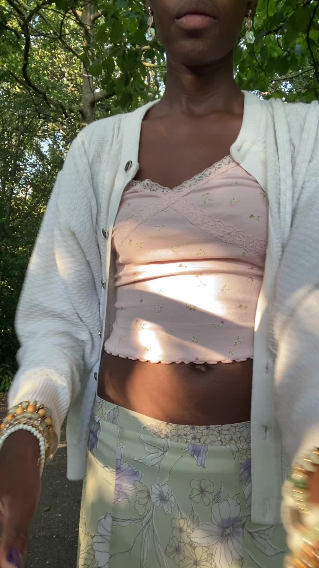 @ali