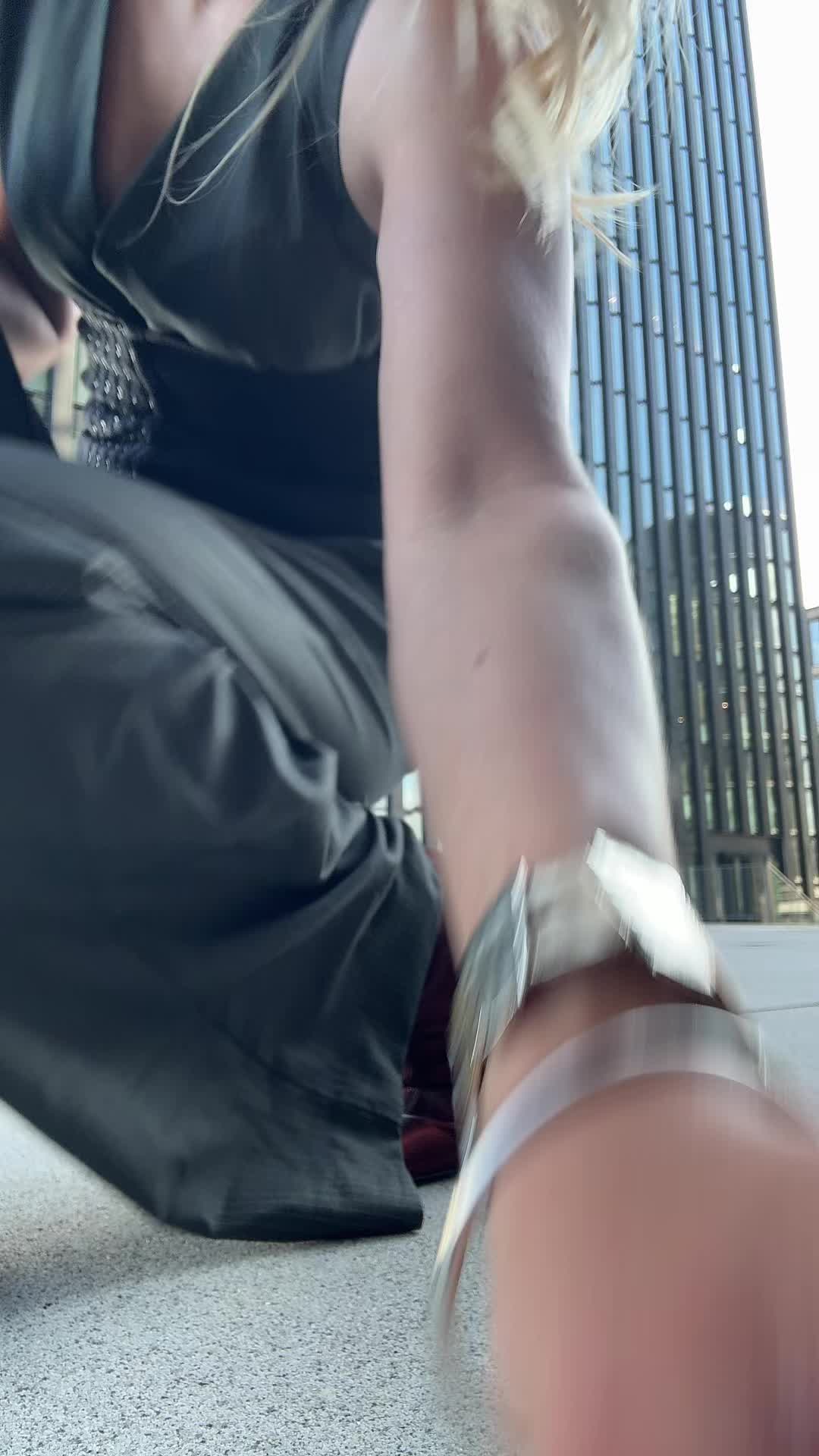 @✭☆⭑