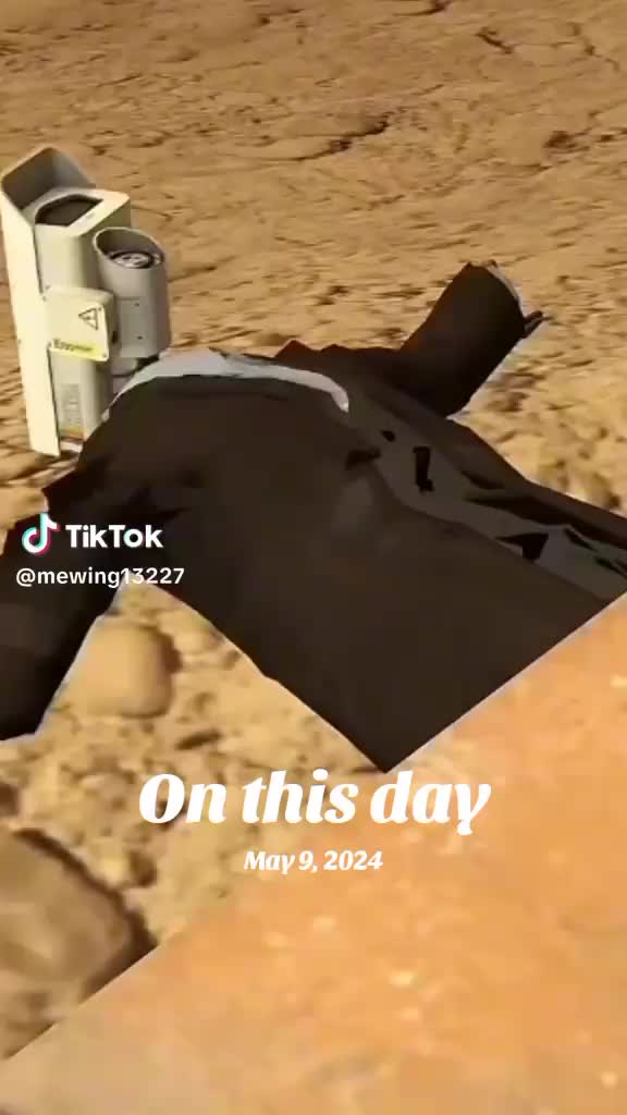 @Titan_browncameraman
