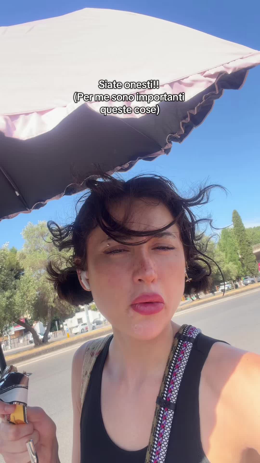 @Greta Menchi