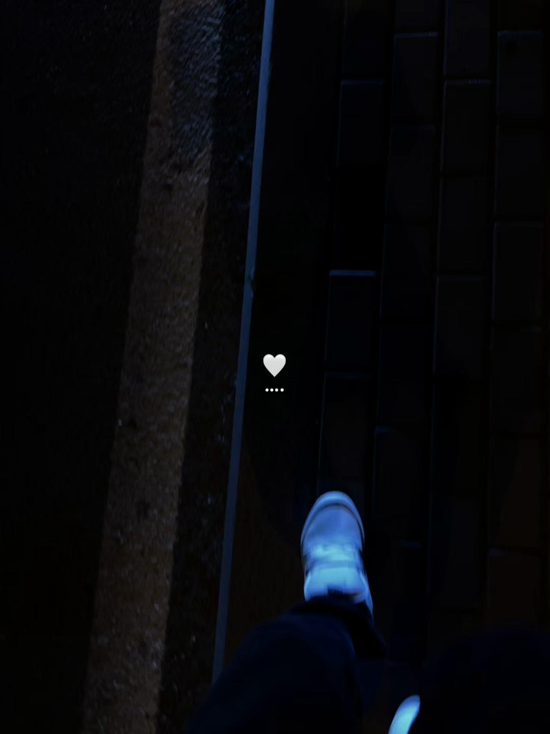 @M.