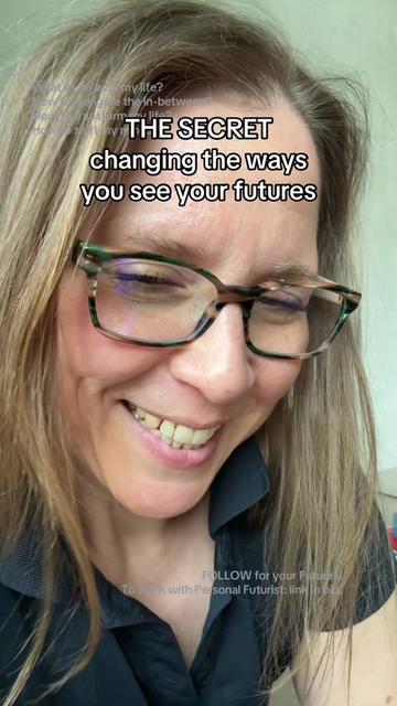 @Personal Futurist Essi Erika