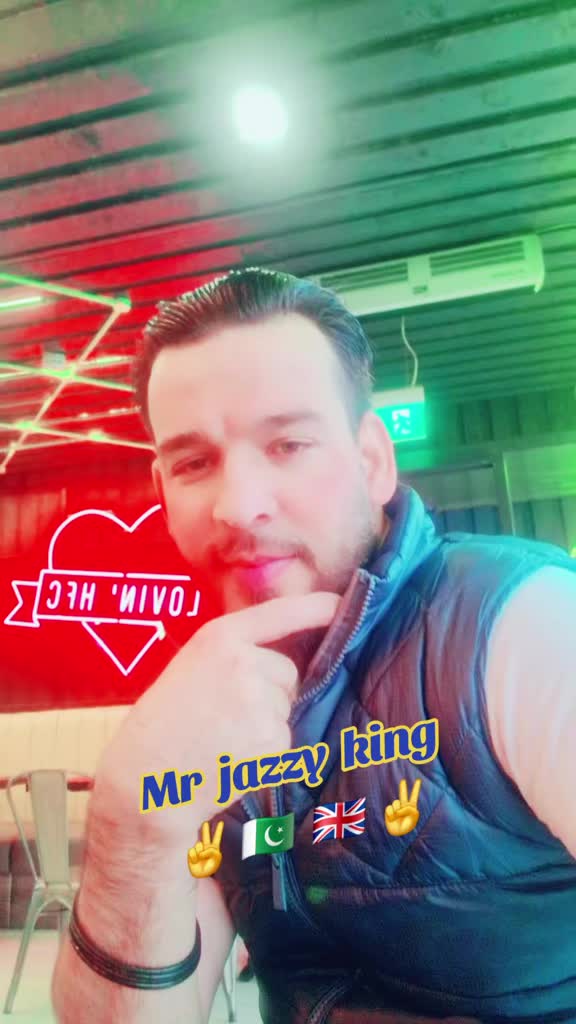 @Mr Jazzy king✌️🇬🇧 👑 🇵🇰✌️