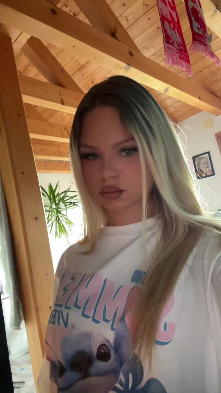 @_hey.girly_1575