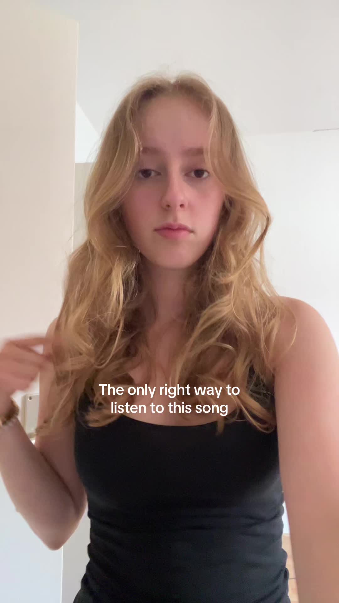 @leahmariiiie