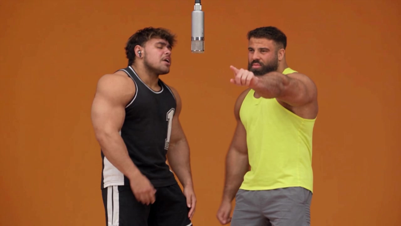 @Reza_silverback