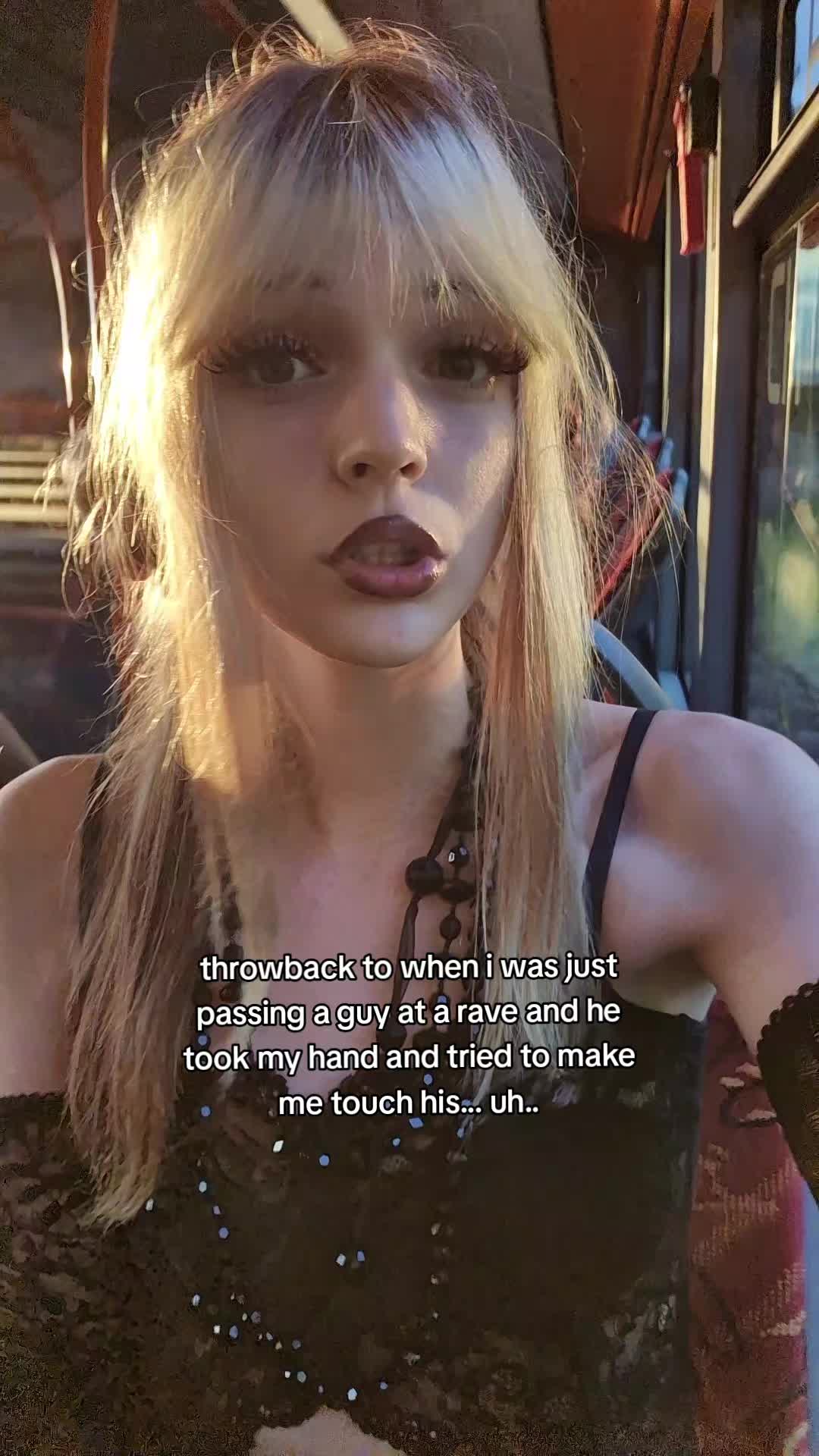@Kiqki