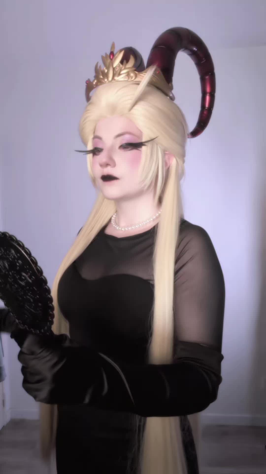 @angelik0w