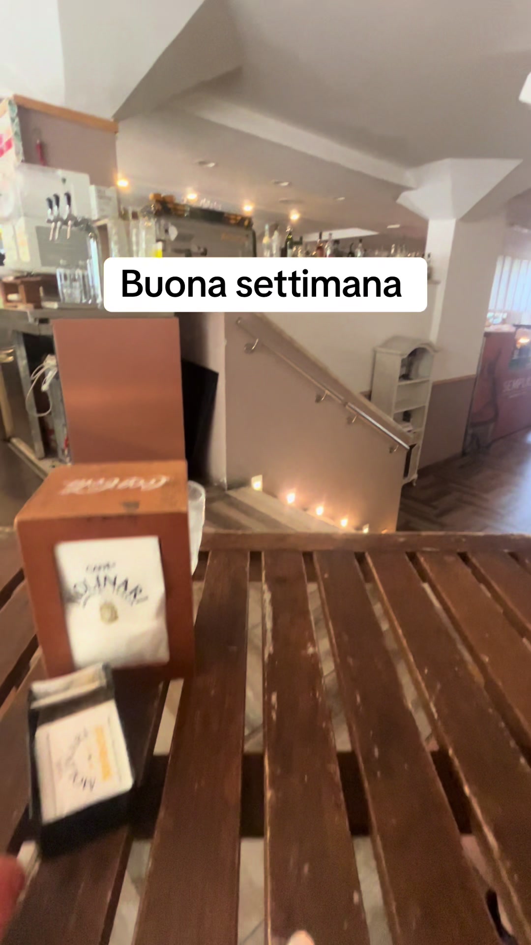 @Luna Chiena