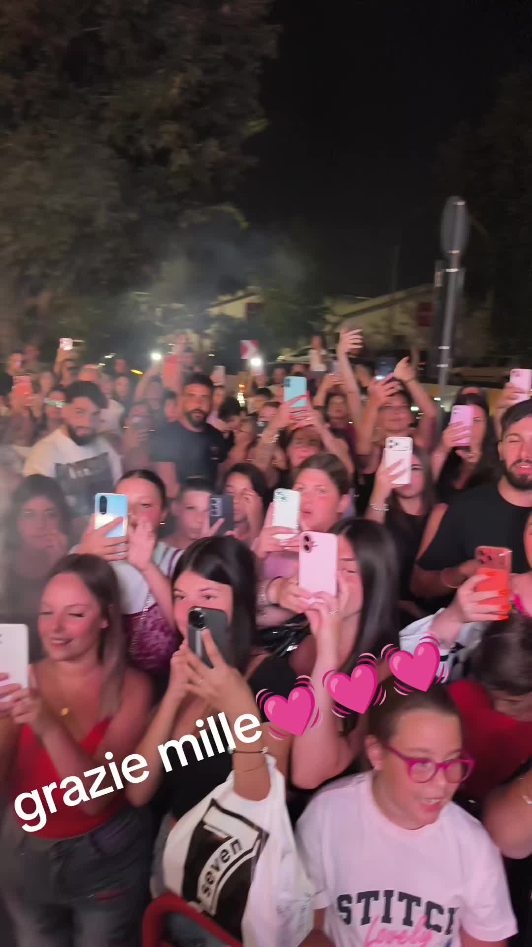 @sevenstorevialemichelangelo195