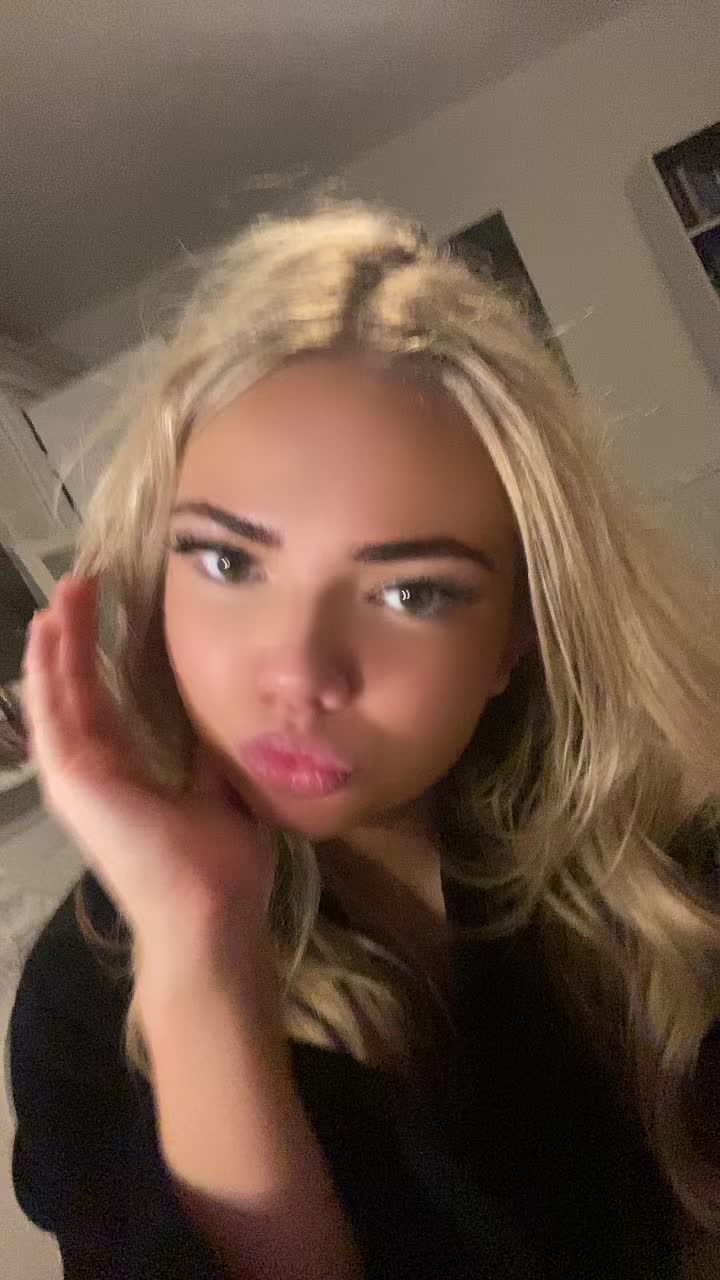 @ellie