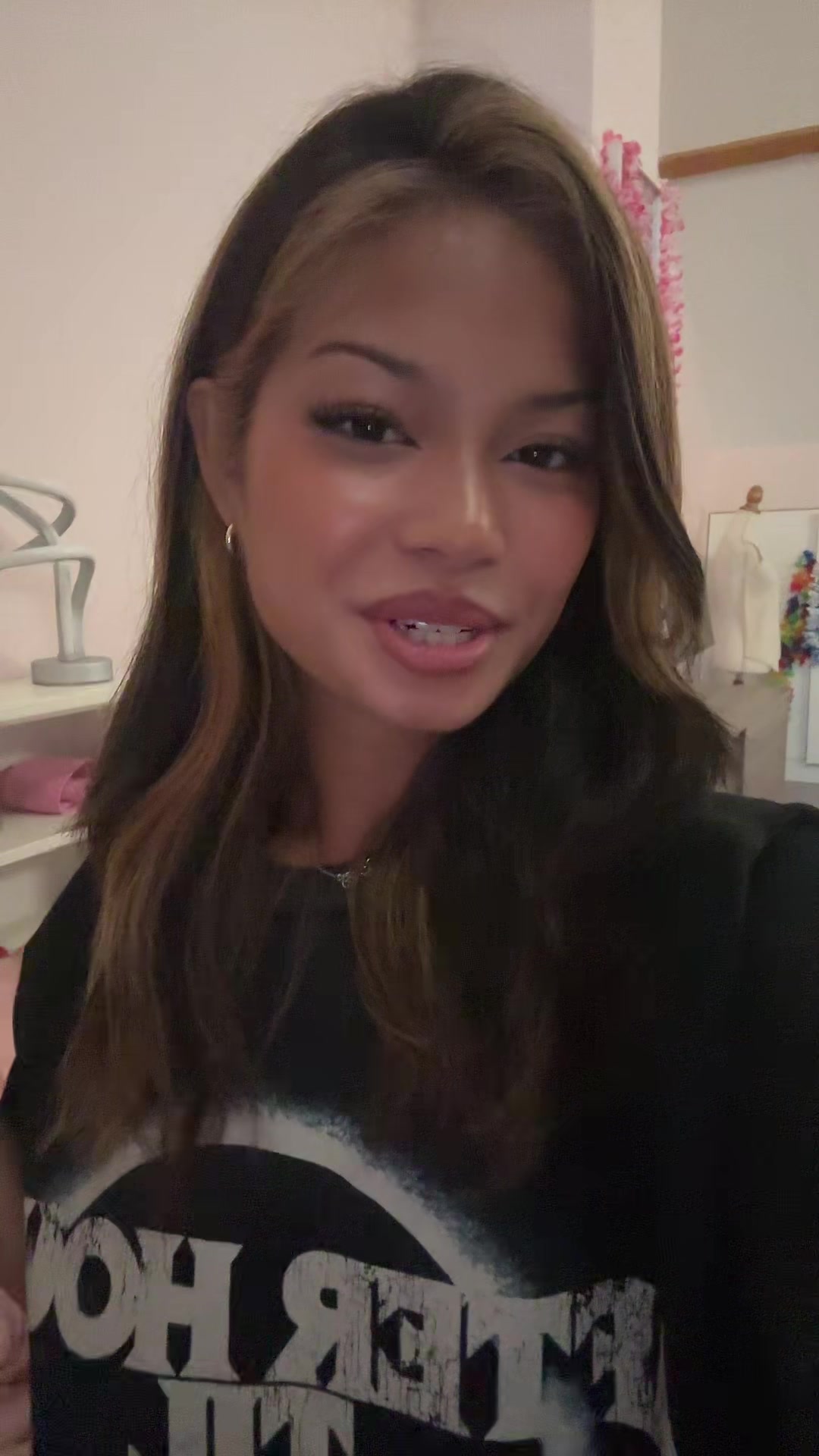 @Leoniee🦋