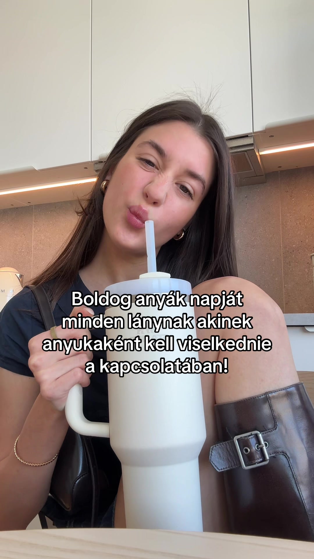 @Manna Szobota