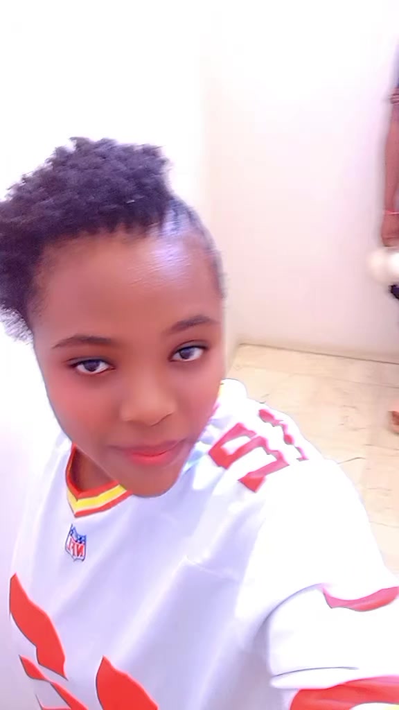 @annfrancis 🥵🥵🥵🐾🦋🇰🇪🇸🇦