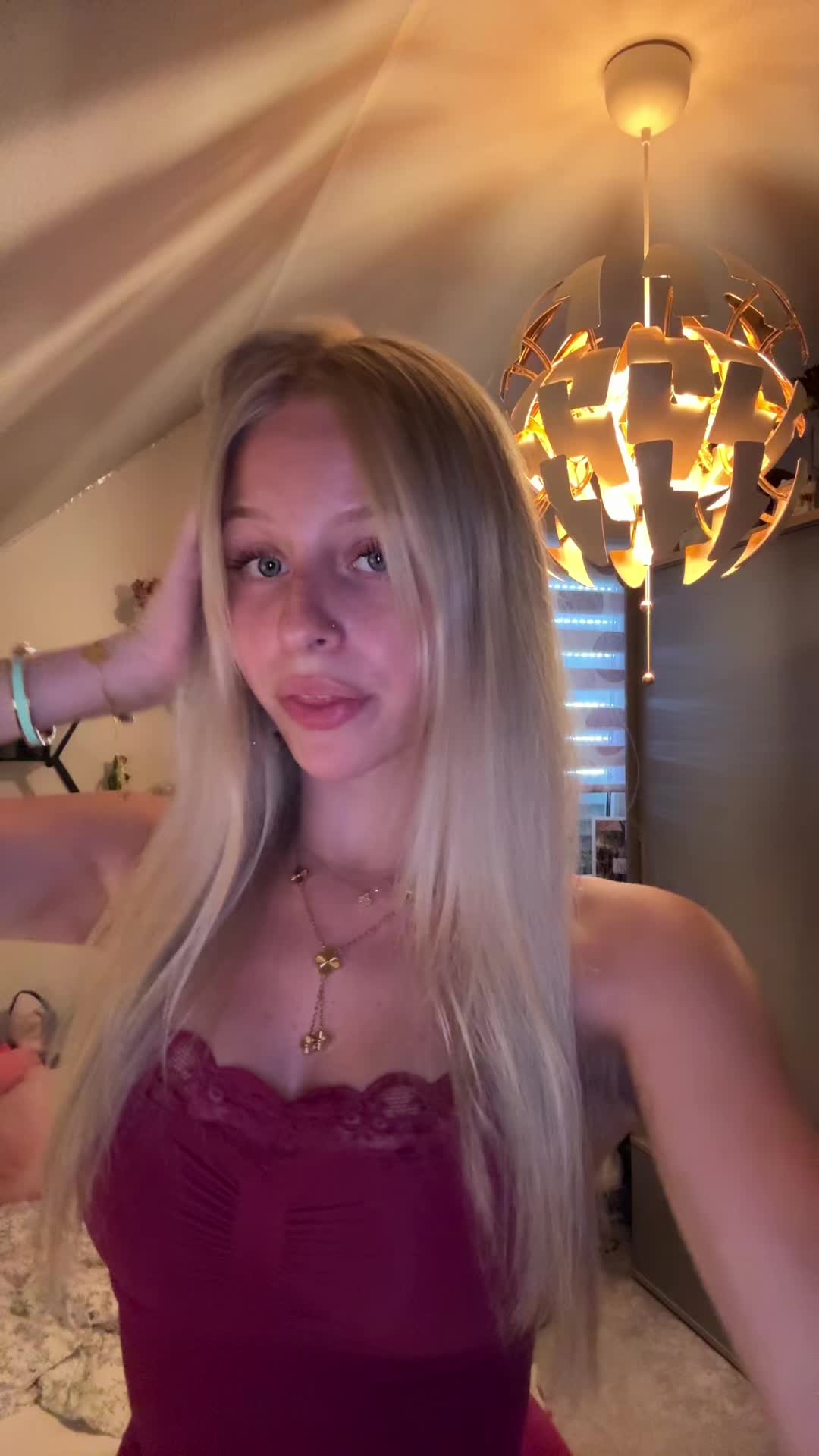 @𝐍𝐞𝐥𝐞