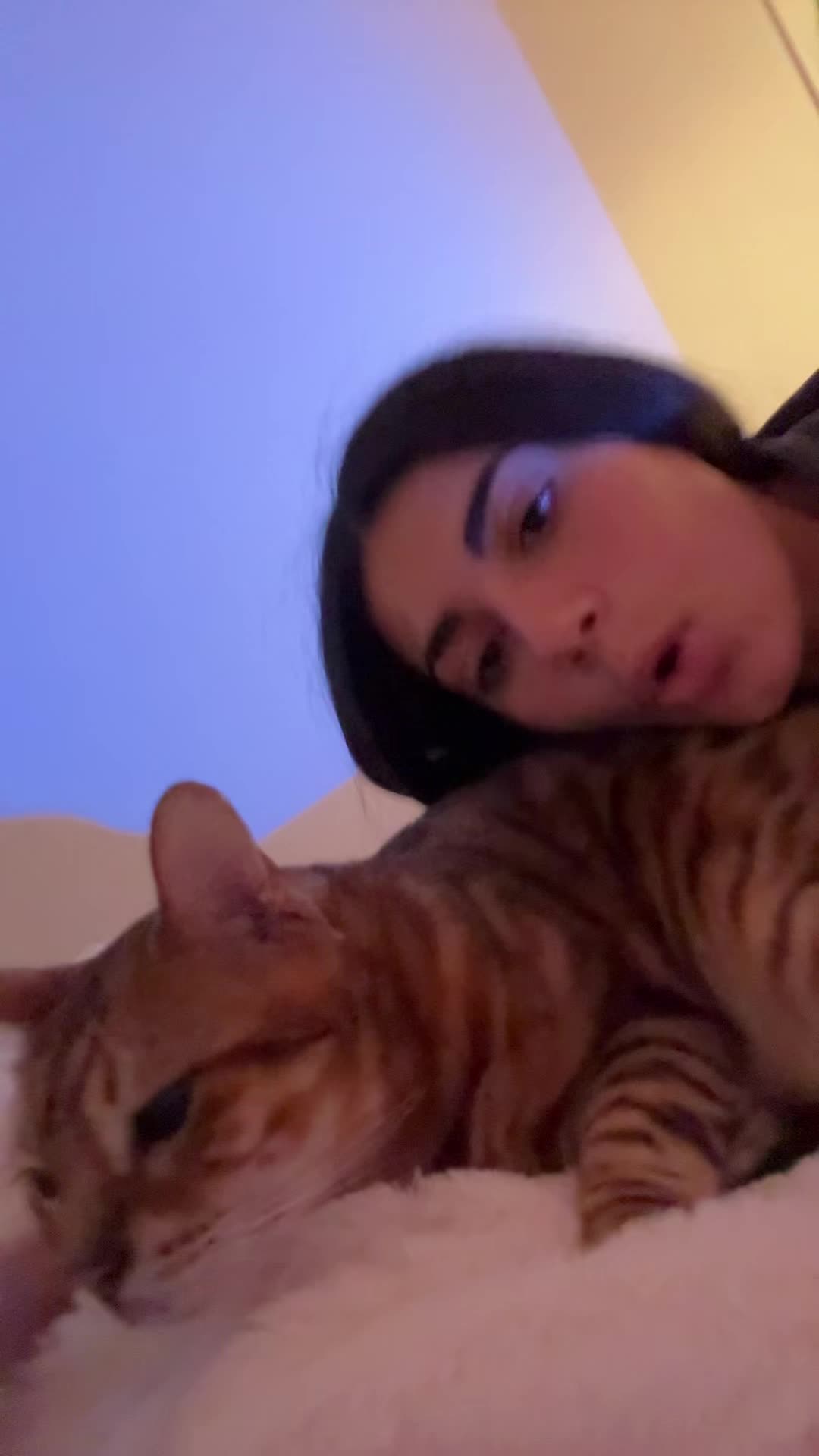 @g