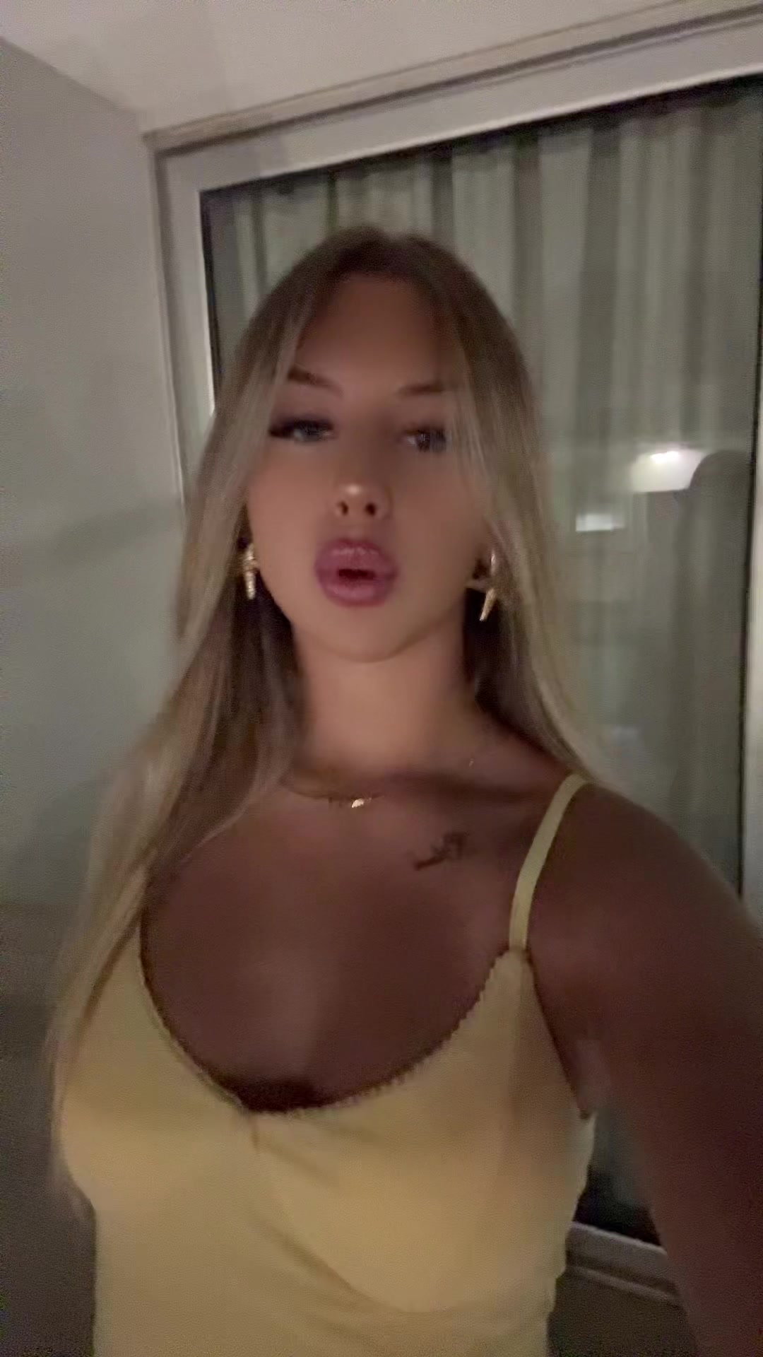 @ivana