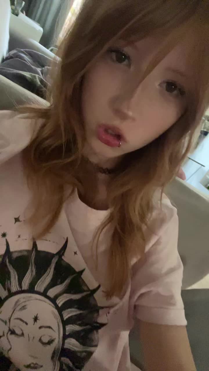 @леро4ка эмо4ка 🦇