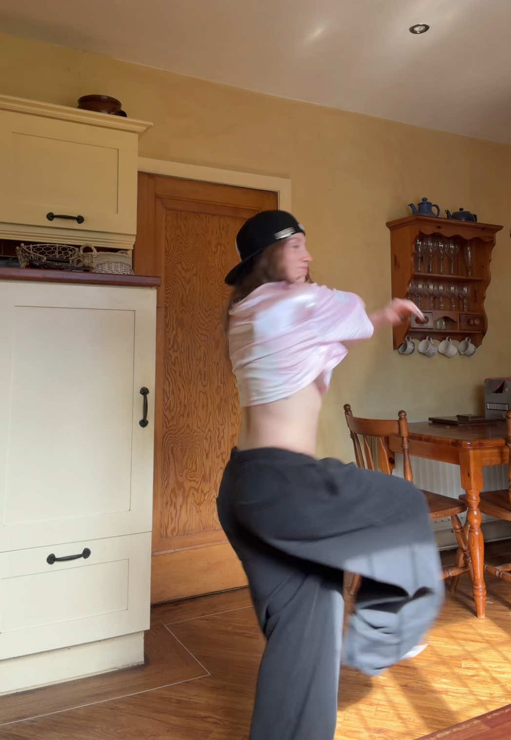 @keziamortimer