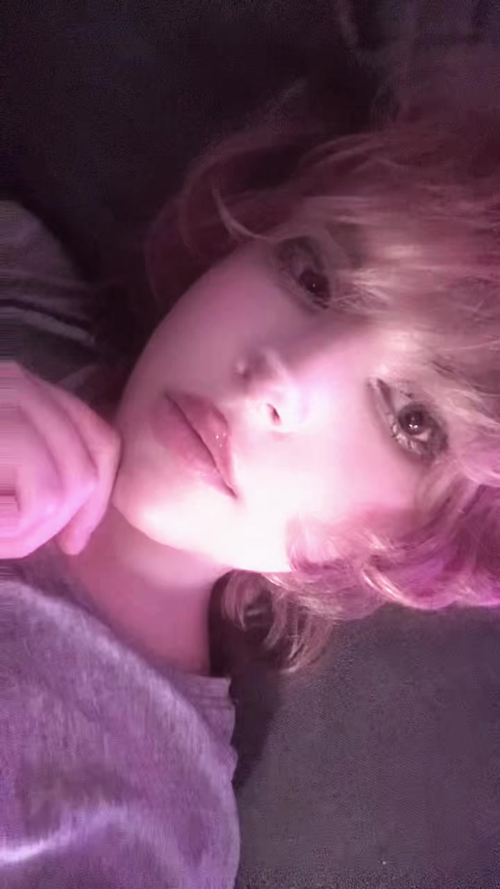 @lu☣︎