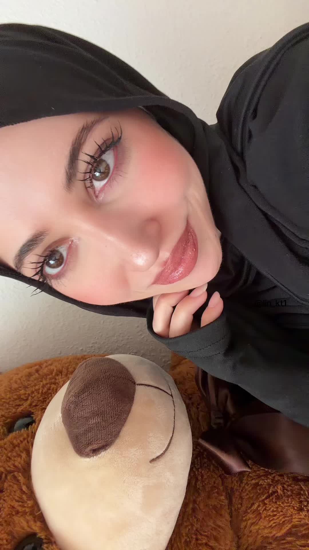 @لين