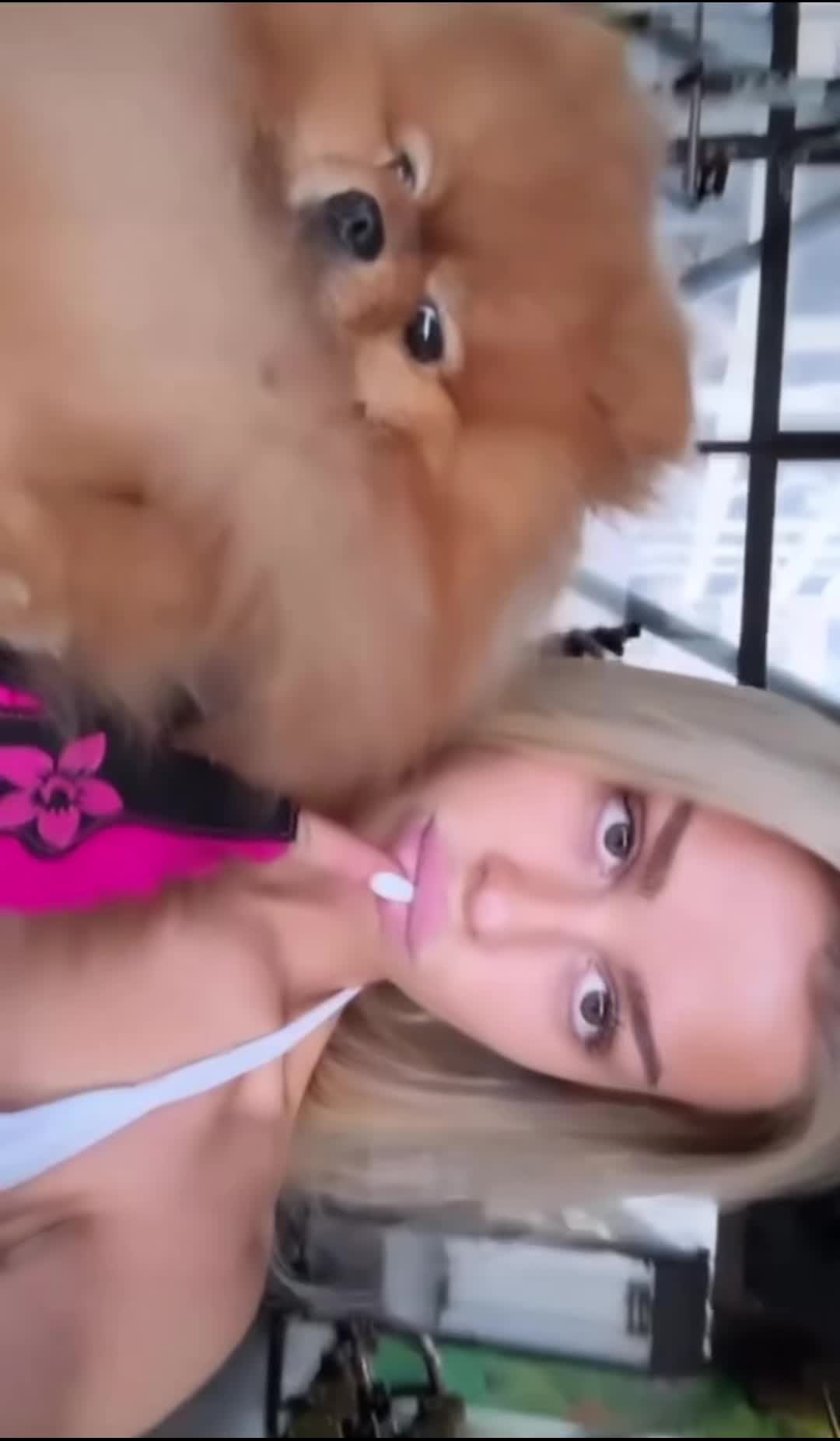@Emaaxx