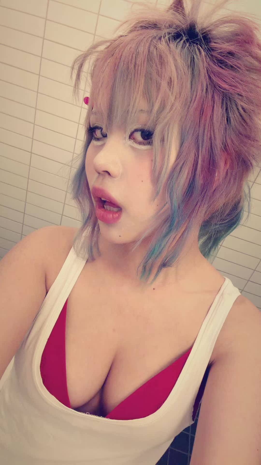 @Ammy🦄