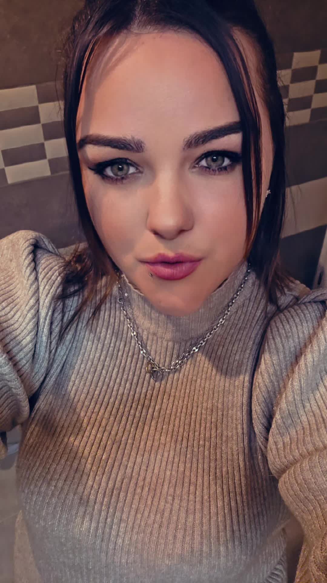 @𝓟𝓻𝔂𝓼𝓴𝓪 ☀️🫶🏻
