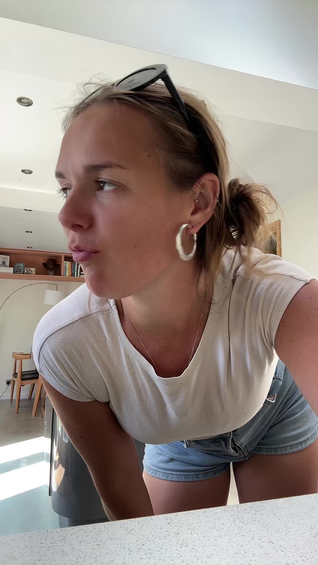 @JoVloggs