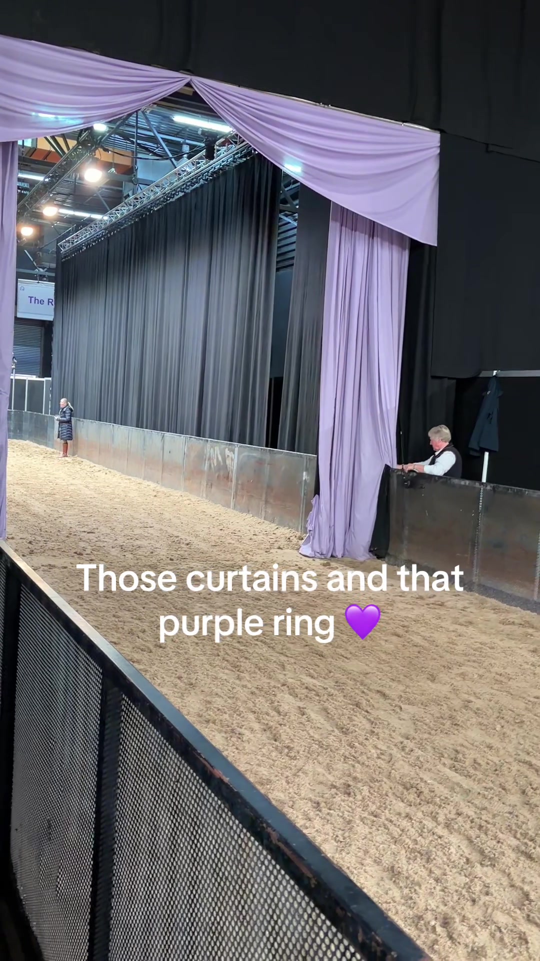 @markedwardsshowjumping