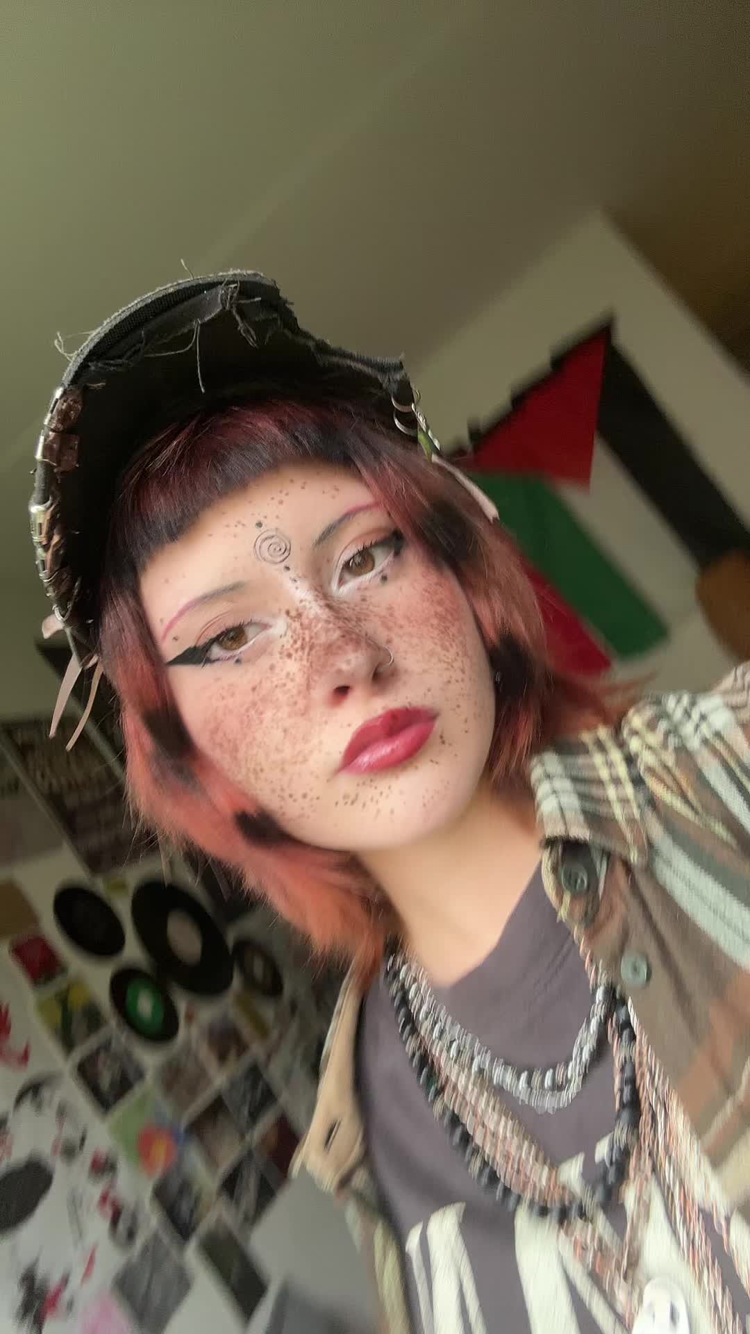 @Timmy_is_here🖤❤️