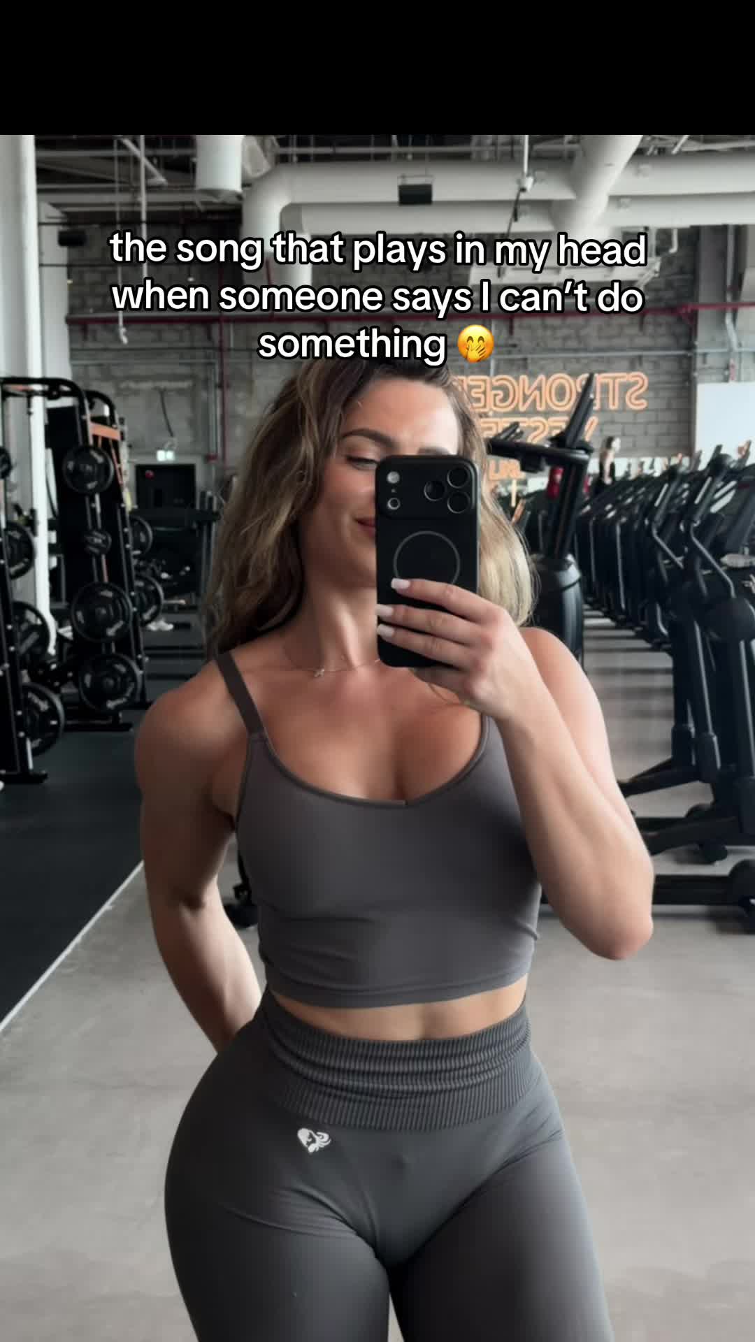 @Isafitlife | Body Recomp Coach