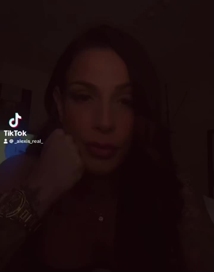 @Alexis