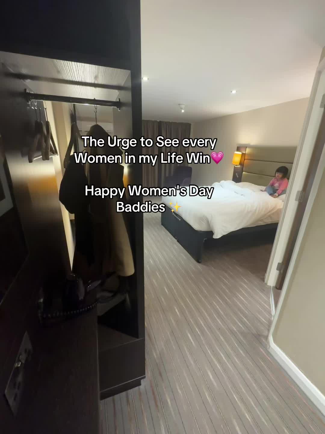 @manhamoments