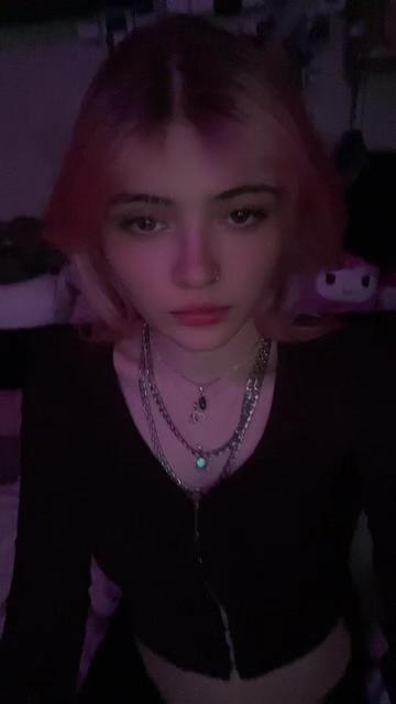 @𝕾𝖍𝖆𝖓𝖉𝖊𝖑𝖑𝖊🤍