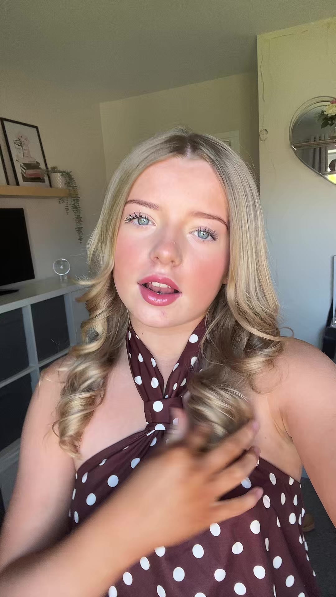 @annamullxx