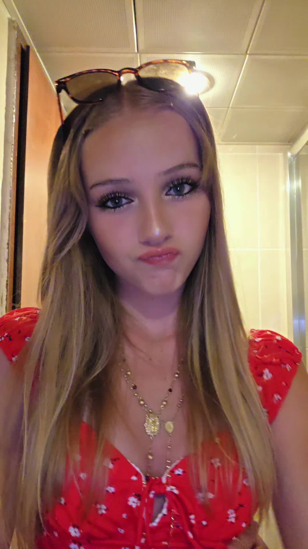 @Elsie Rose