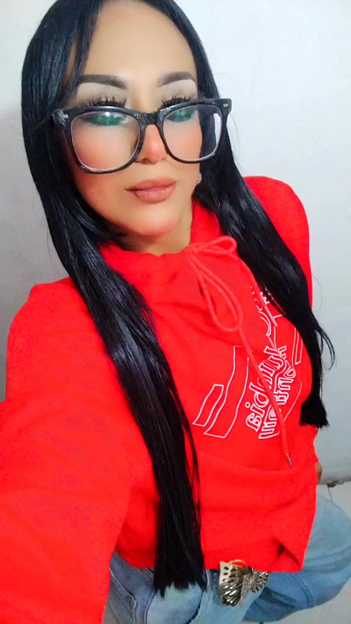 @Karen Torres 🥰💈