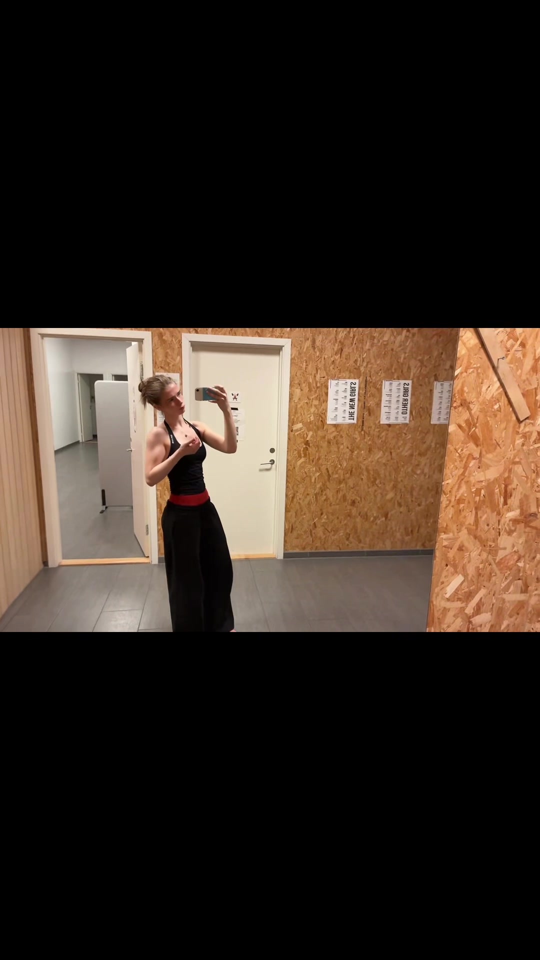 @LARA RAARUP