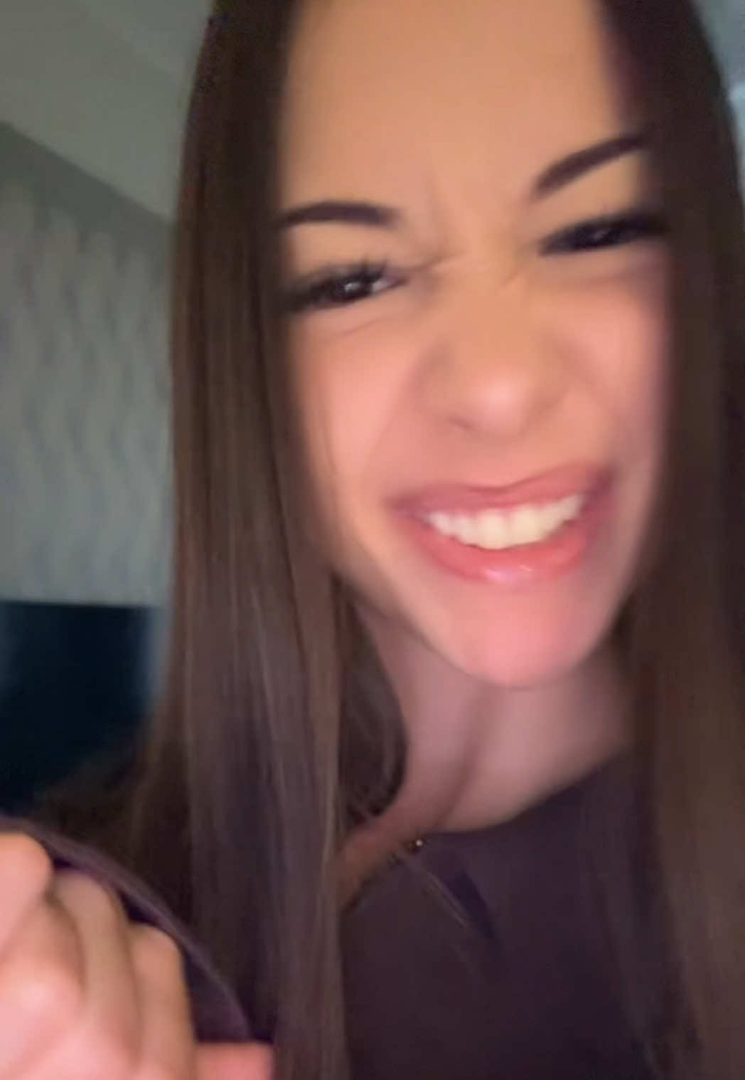 @𝓇𝒾𝓈𝓈𝒽𝒶🤎